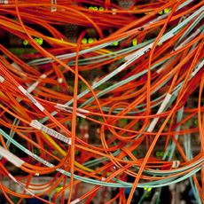 Denis Farley, <em>Network Orange</em>, 2013. Épreuve au jet d'encre Édition 100 x 196 cm & édition 60 x 106 cm. © Denis Farley